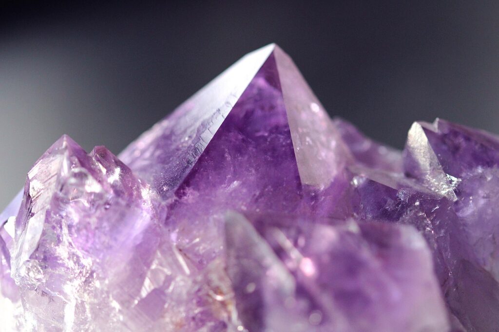 amethyst 7552587 1280